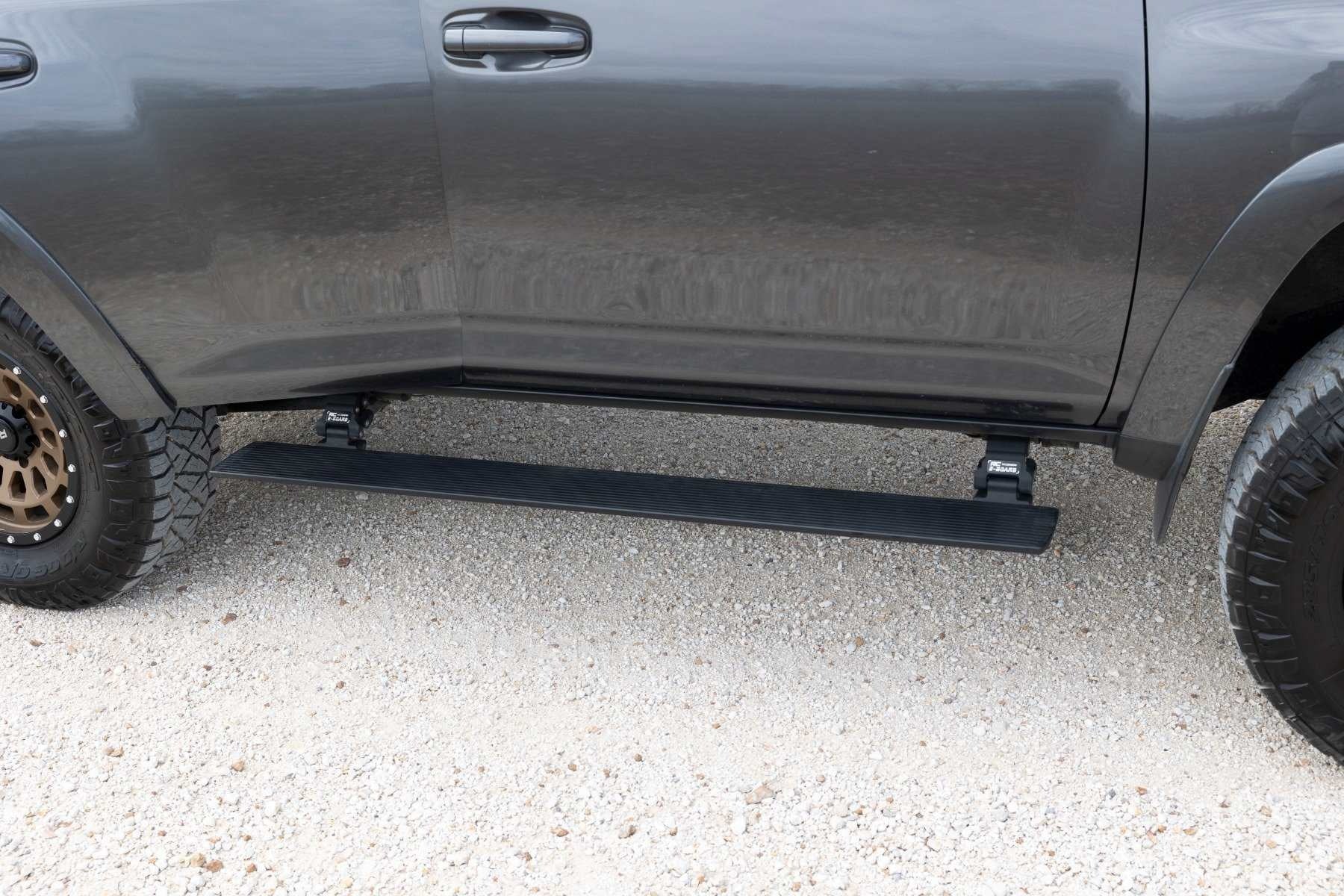 ROUGH COUNTRY POWER RUNNING BOARDS - TOYOTA 4RUNNER 5TH GENERATION