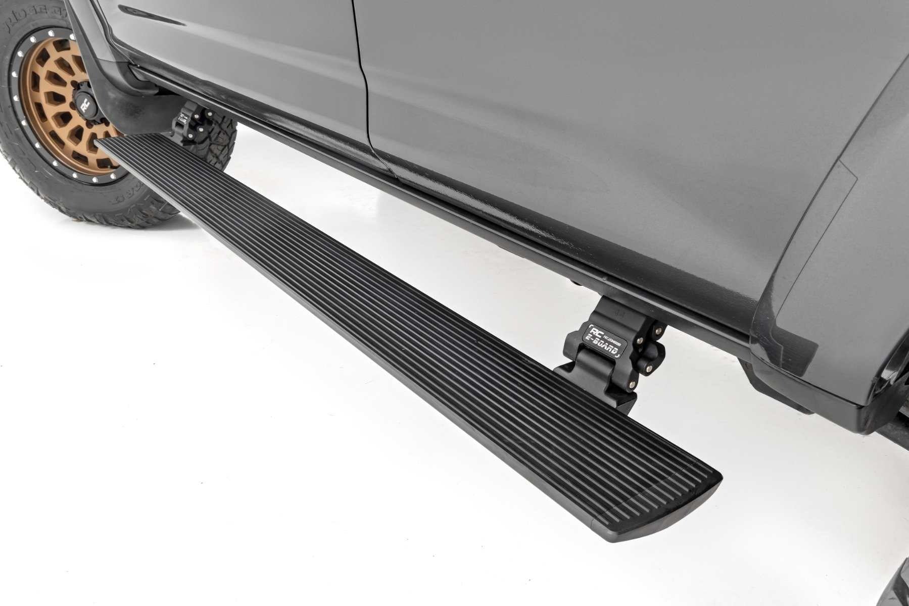 ROUGH COUNTRY POWER RUNNING BOARDS - TOYOTA 4RUNNER 5TH GENERATION